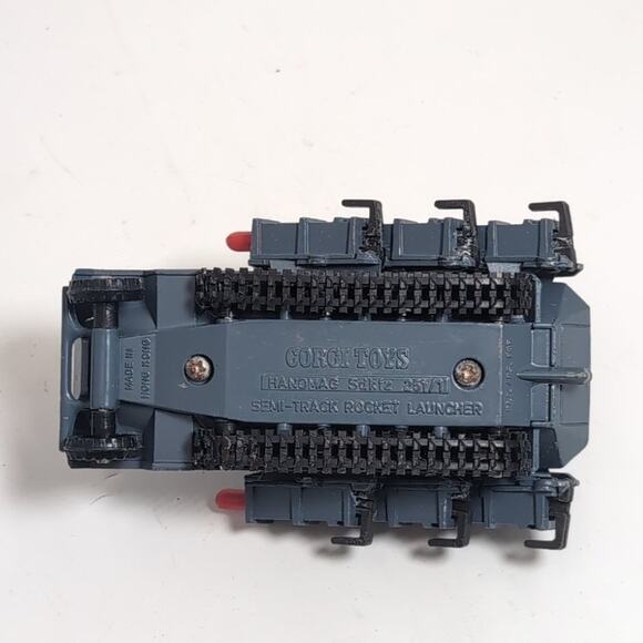 Corgi German Hanomag SdKfz 251/1 Semi Track Rocket Launcher w Trailer & Missles - Picture 5 of 9